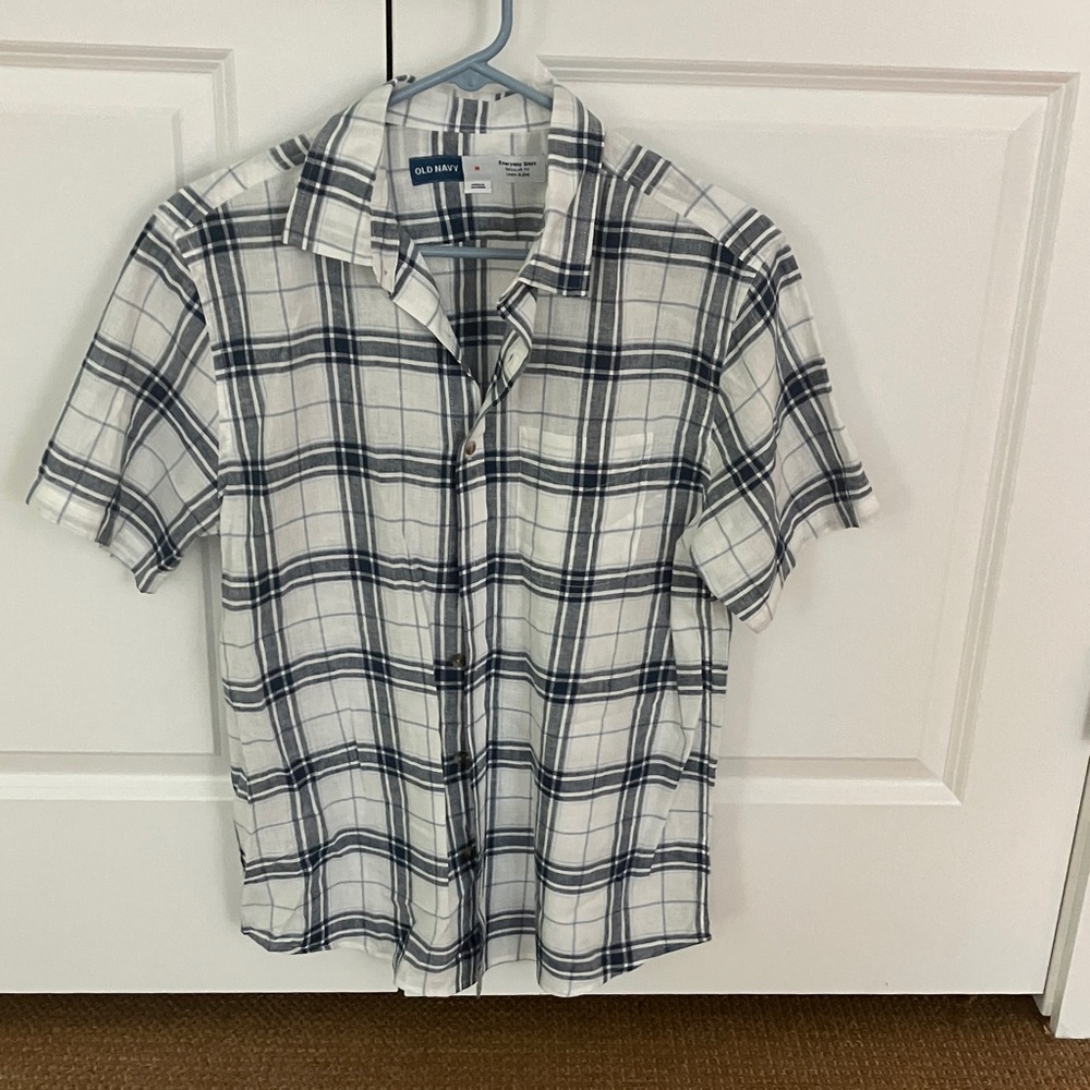 Old Navy Men’s shirt sz M short sleeve new w/o tags Linen cotton blend